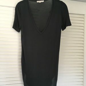 *TRULY MADLY DEEPLY* v-neck tee